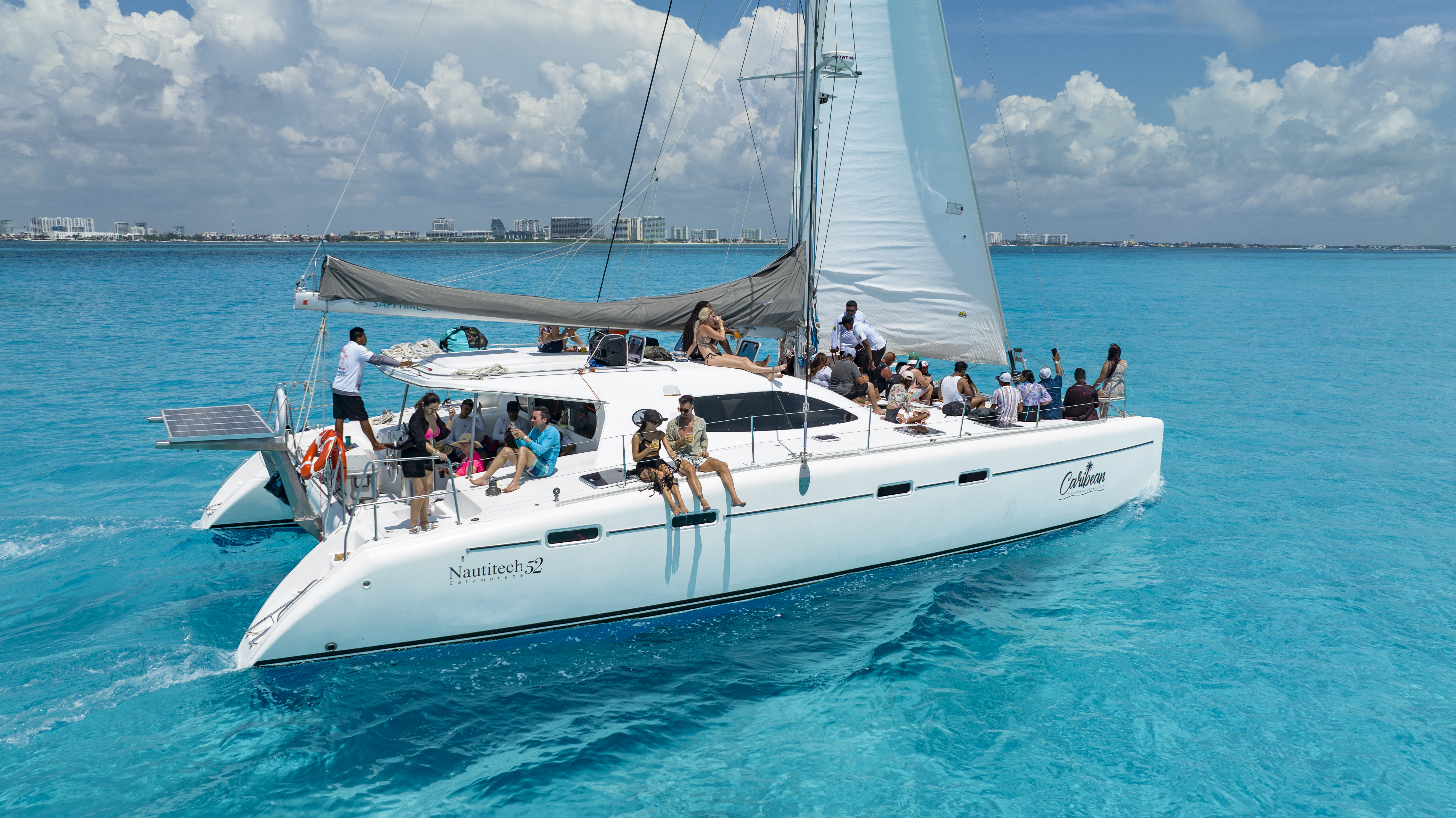 Private Catamaran Rental in Cancun: The Ultimate Guide to Prices & Tips